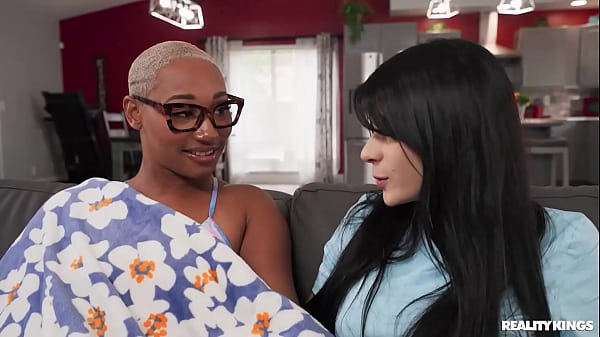 Fucking Around Behind My Boyfriend’s Back / Reality Kings  / download full from rkfull.com/aro