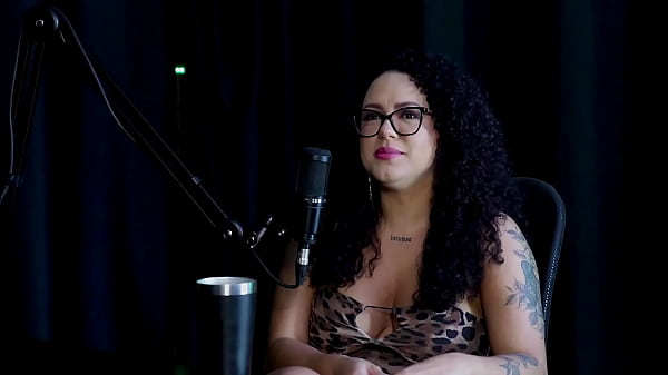 Não gosta da forma que chupa os peitos, teve a proposta do swing e o exibisionismo, e o pedido inusitado foi… – Brunna Sweet (WATCH ON: SHEER/RED)