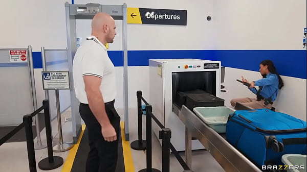 She Sucks At Her Job And Fucks At It Too!.Ameena Green / Brazzers/ Enter XVPROMO on official site for discount