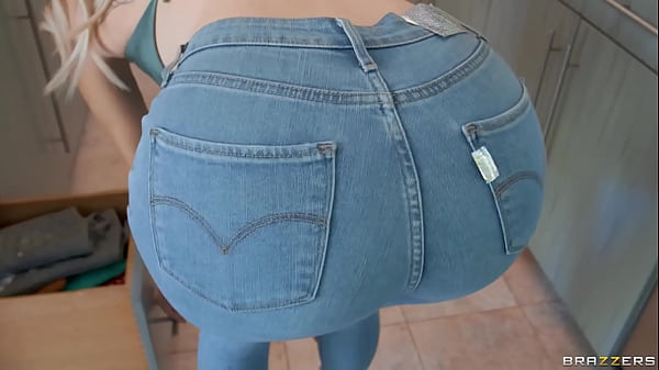 Sucking Off The Real Estate Agent – Jazlyn Ray / Brazzers / stream full from www.zzfull.com/lucky