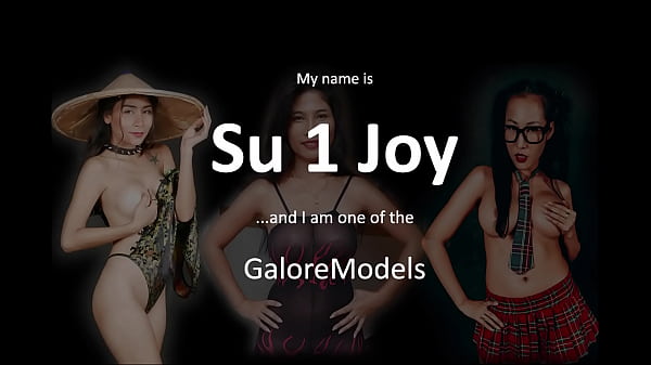 Su1Joy (Slave Ma) in Gorean Slave position