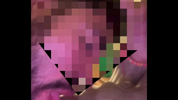 Sucking my girl’s belly button